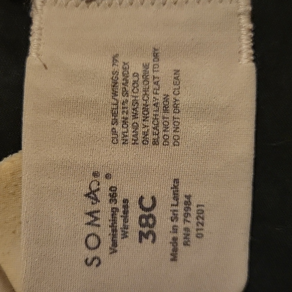 Soma 38C Vanishing 360 Wireless Padded Bra Hook Eye Tan Adjustable Strap Soft - Picture 2 of 4
